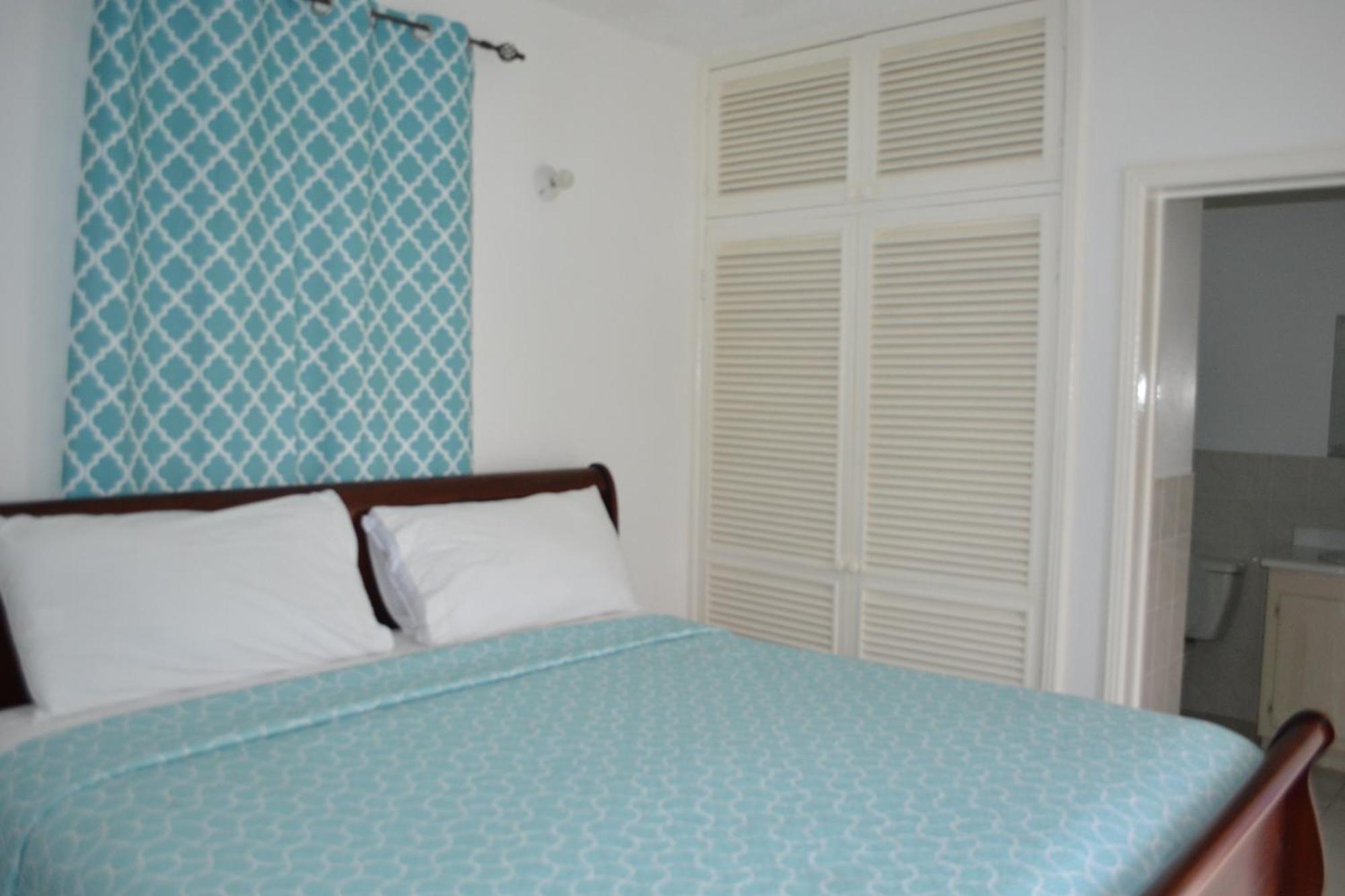Sky Castles Apt H6 โอโชรีโอส ภายนอก รูปภาพ