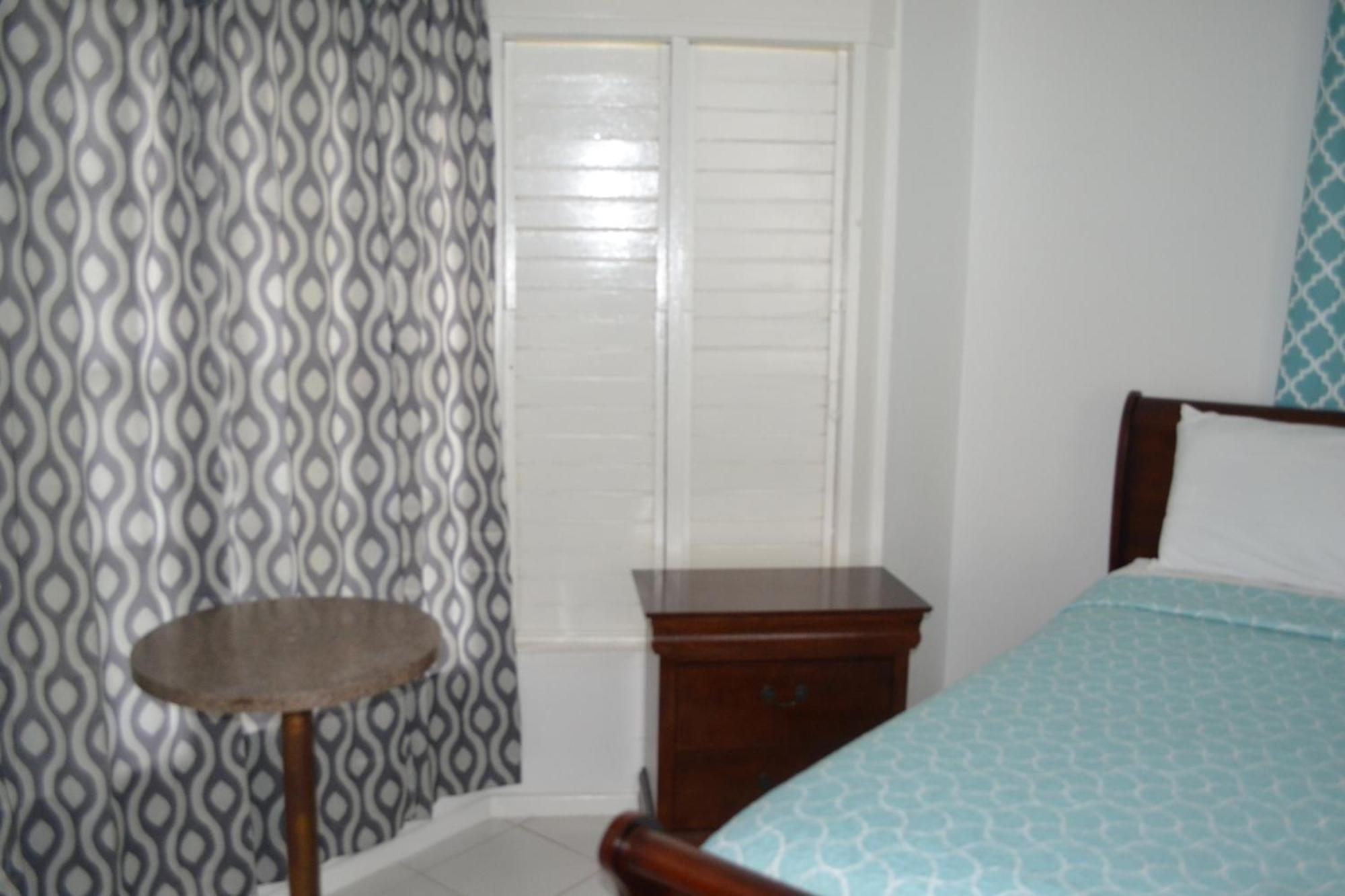 Sky Castles Apt H6 โอโชรีโอส ภายนอก รูปภาพ